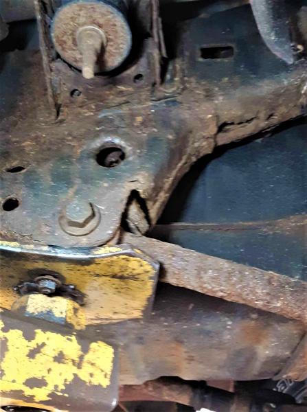 decent frame, only one hole!