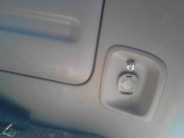 Drilled small hole above socket and placed a blue led light. Wired in with socket from switch so when light is on socket has power regardless if key s