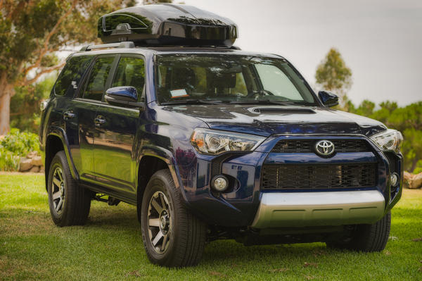 DSC9498 The New 4Runner with Thule Cargo Box Mounted 2048