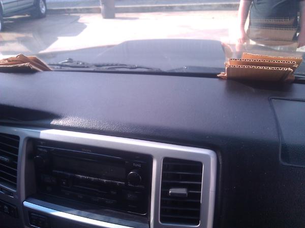 Dye Guy Inc.
After photo

Toyota 4Runner
Typical dash cracking on 4Runner