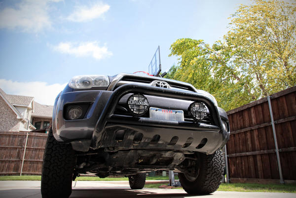 effective off-road armor!
Okay...so the bull bar isn't exactly "armor"...but it did protect the front stock bumper from greeting the rock I couldn't s