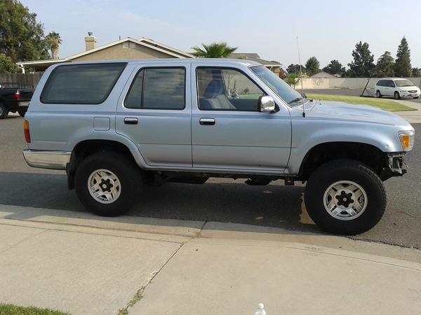 First mod to the Runner, 2" Body lift!