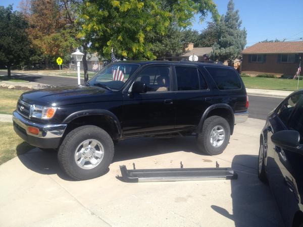 First Work done and the most necessary for all 4runner owners... Running board removal