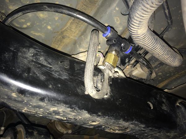 Fittings installed at e-locker check valve OEM location.