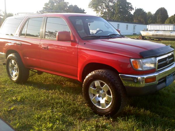 Fj wheels wrapped in 265/65/17 nitto terragrapplers