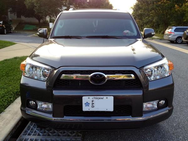 Flat black bezels