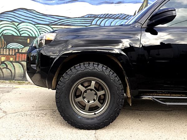 FN wheels, Konig Countersteer type X wrapped in BFG KO2 265/70/17