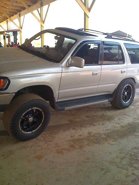 Fresh flex after the lift and 33's