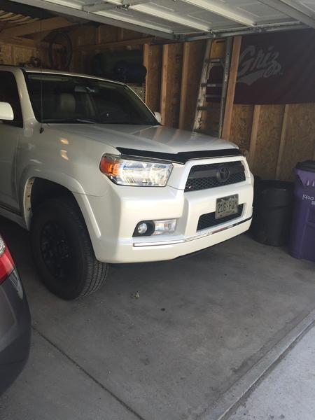 Front end looks much more aggressive after the lift