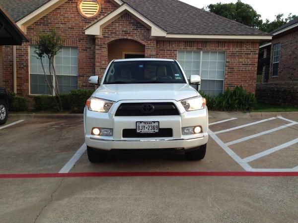 Front grill and fog light covers plasti-dipped