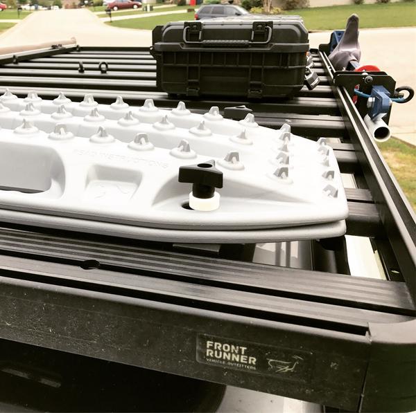 Front Runner Outfitters FULL Slimline II, Maxtrax, Hi-Lift, storage boxes.