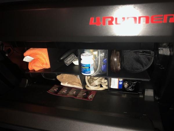 Glove box divider