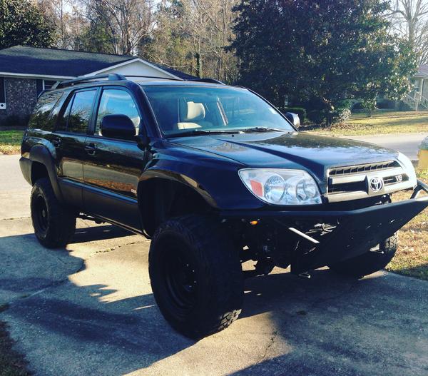 Good angle view of the 4Runner its self!