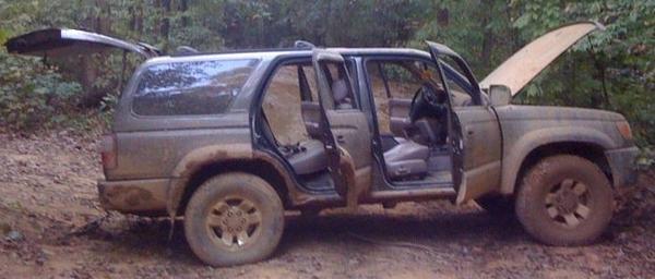 got bored waiting on help so i decided to take some "showcar" pics