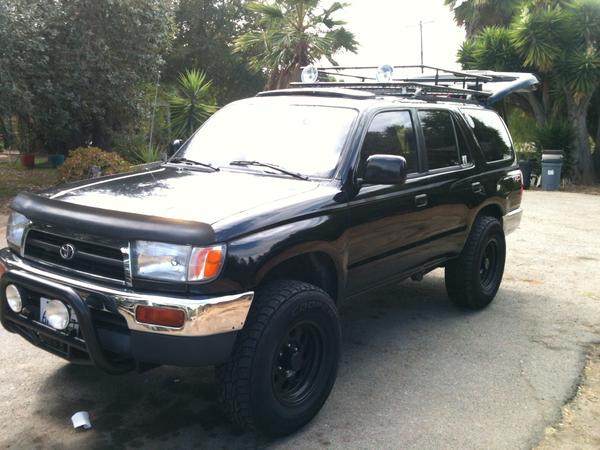 Got some 7" 100W lights up on the roof rack