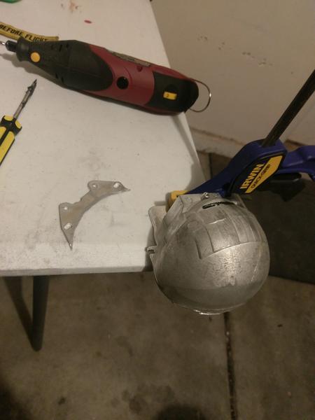got the top bracket off