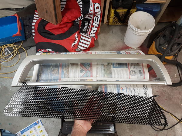 grille re-paint