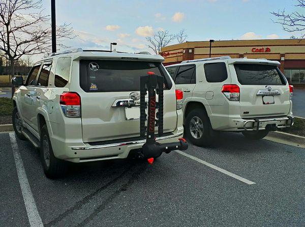HDR Twins 1