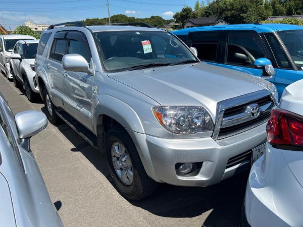 Hilux Front