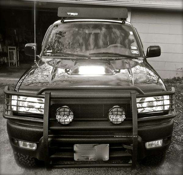 Hood Scoop Light Bar