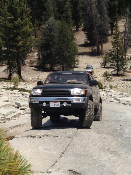 http://www.toyota-4runner.org/members/slow_t4r.html

thanks for the great shots!  priceless......