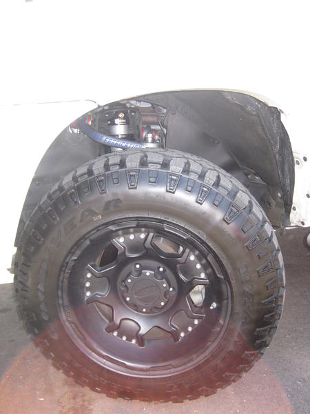Icon Coilovers Front with Total Chaos Upper Arms