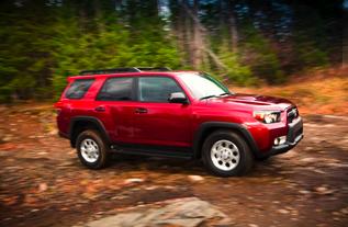 I'd like a TE in Blizzard Pearl. With a sunroof, and all black interior. But, that doesn't exist.