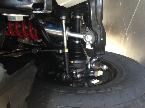 IMG 0689 Picture of 5th gen (2018) front suspension on T4R, ball joint arrangement.