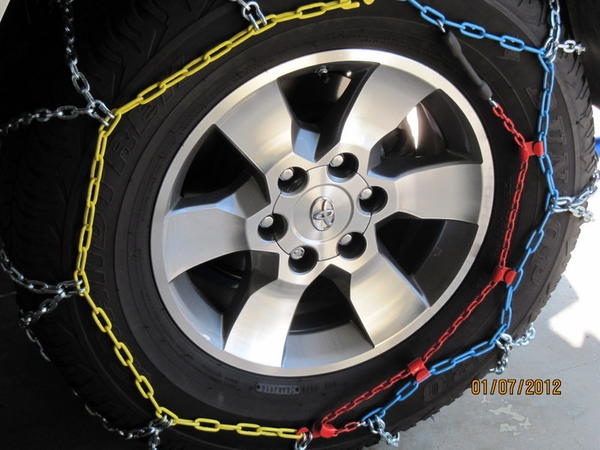 IMG 0947 Pewag  Brenta - C 4X4 snow chains 
From E-Trailer