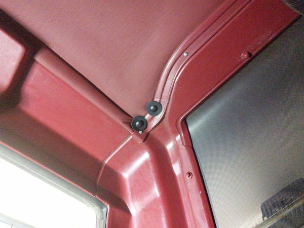 Inside view of mounting hardware for roof rack