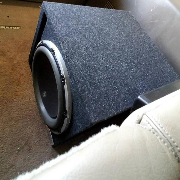 JL Audio 12w6v3