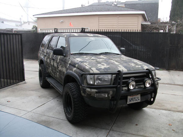 Just upgraded to 32x11.50R15 Mud Terrains, and added the offroad lights.