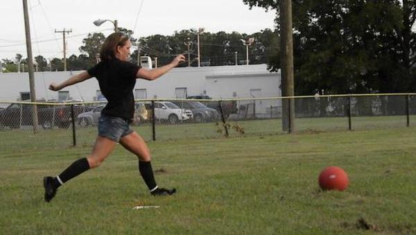 Kickin' some balls and drinkin' beers @ KICKBALL :-)