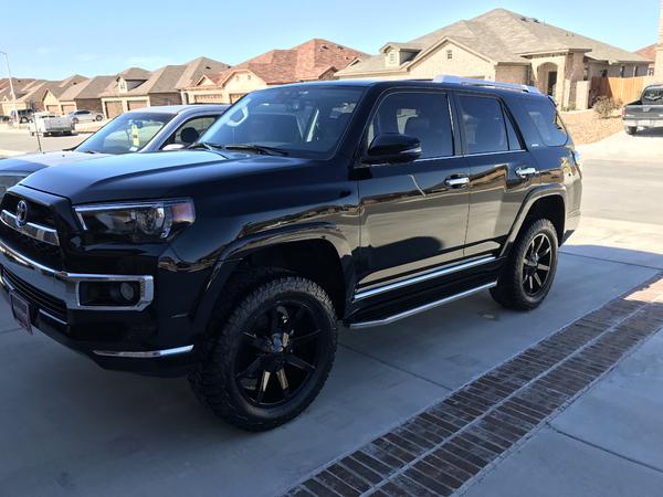 KM6551 20x8.5, Falken 285/55 20
REV432X SUSPENSION