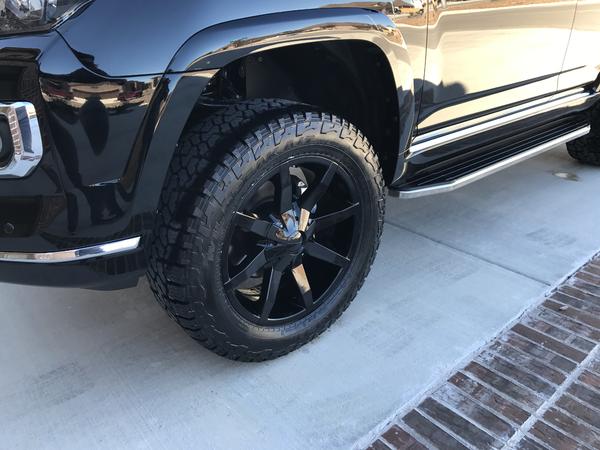 KM6551 20x8.5, Falken 285/55 20
REV432X SUSPENSION