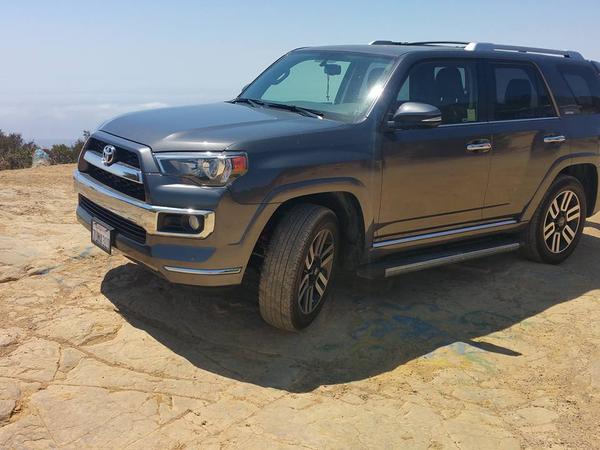 Last time offroading with stock suspension and wheels.
Icon Stage 3 Lift Kit and FN Sixshooter satin black w 285 70 r17 on the way!