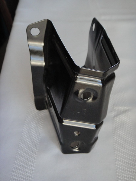left bumper bracket
