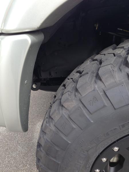 Left front fender clearance.