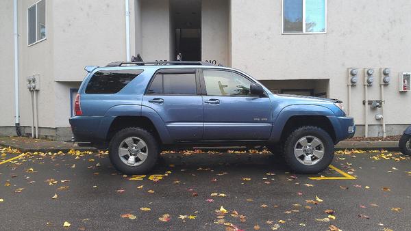 leveled with daystar 1.5" rear coil spacer and bilstein 5100s