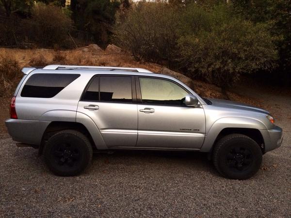 Limited 2003, Lift Kit 2,5" Front and 1" rear, spacers 1,5", Magna Flow.