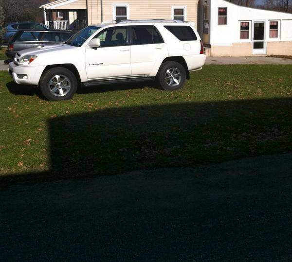 look at the shine on those stock wheels