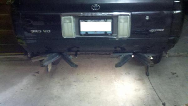 Looks like I'm carrying two sets of Skis underneath...