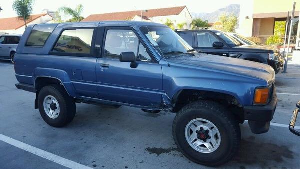 Lou Radon's 87 4runner, back in my part of town!
