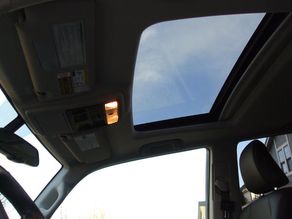 Love the sunbeams from the top
