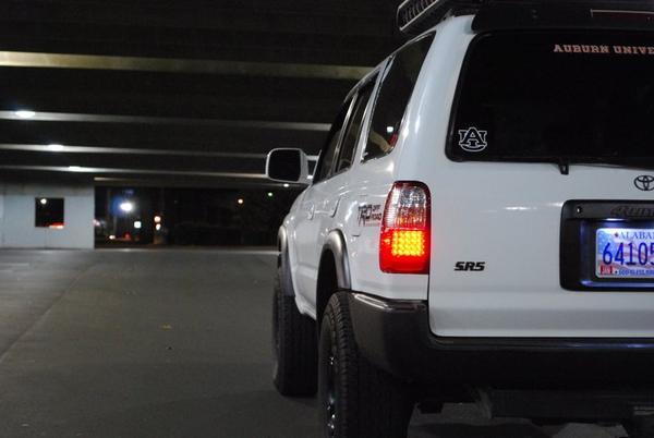 love these taillights