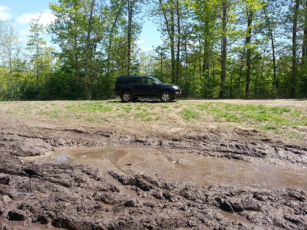 loves the slop, her mudder was a mudder!