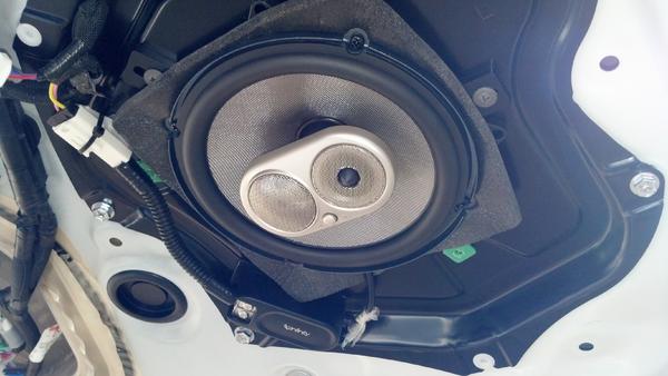 LR 6.5" Kappa in lift gate