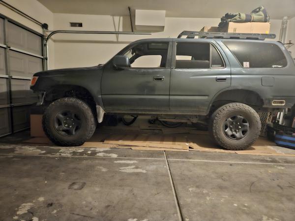 main project "Big Runner", 5VZ, 5 speed, 4x4, 180k miles