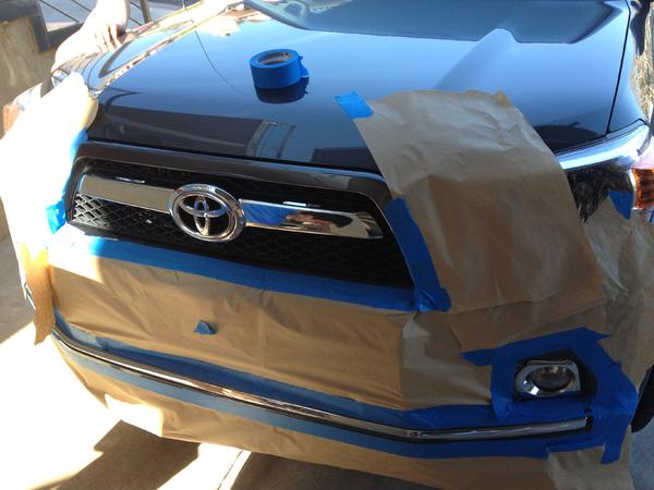 masking grill, fog lights, chrome line