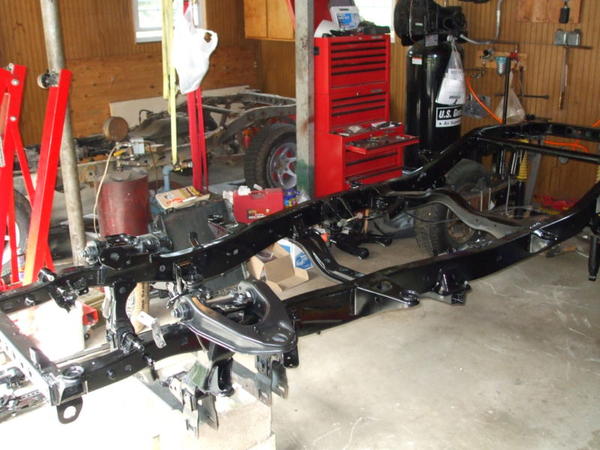 More frame work shots, had a 4" lift on it
